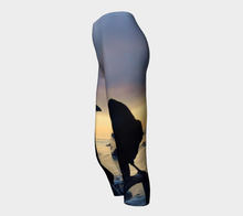 Load image into Gallery viewer, 'Prince of Back Bay' Capris