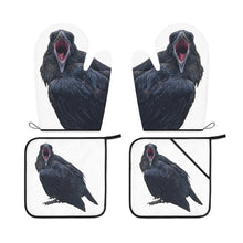 Load image into Gallery viewer, 'Sebastian' Oven Mitts & Pot Holders Set