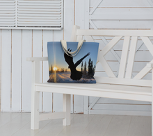 Load image into Gallery viewer, 'Into the Light' Market Tote