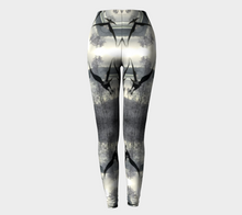 Load image into Gallery viewer, 'Silver Light II' Leggings
