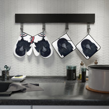 Load image into Gallery viewer, 'One Hour Max' Oven Mitts & Pot Holders Set
