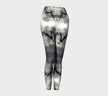 Load image into Gallery viewer, 'Silver Light II' Leggings