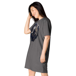 'Feather Gift' T-shirt dress